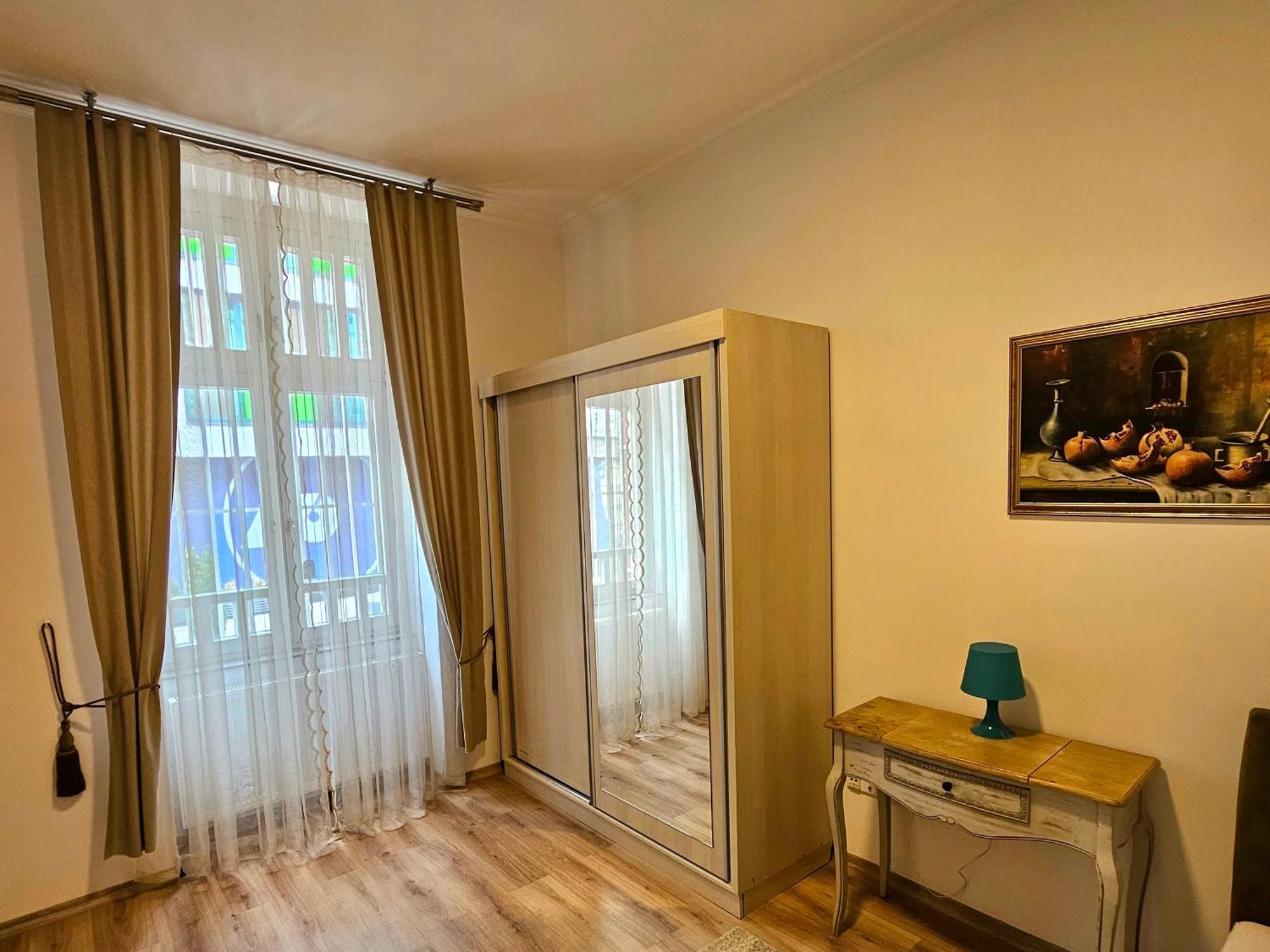 Deluxe * Sarajevo